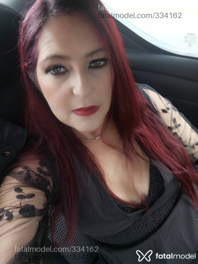 Acompanhante mulher ruiva (o) de olhos azuis - Samanta quarentona