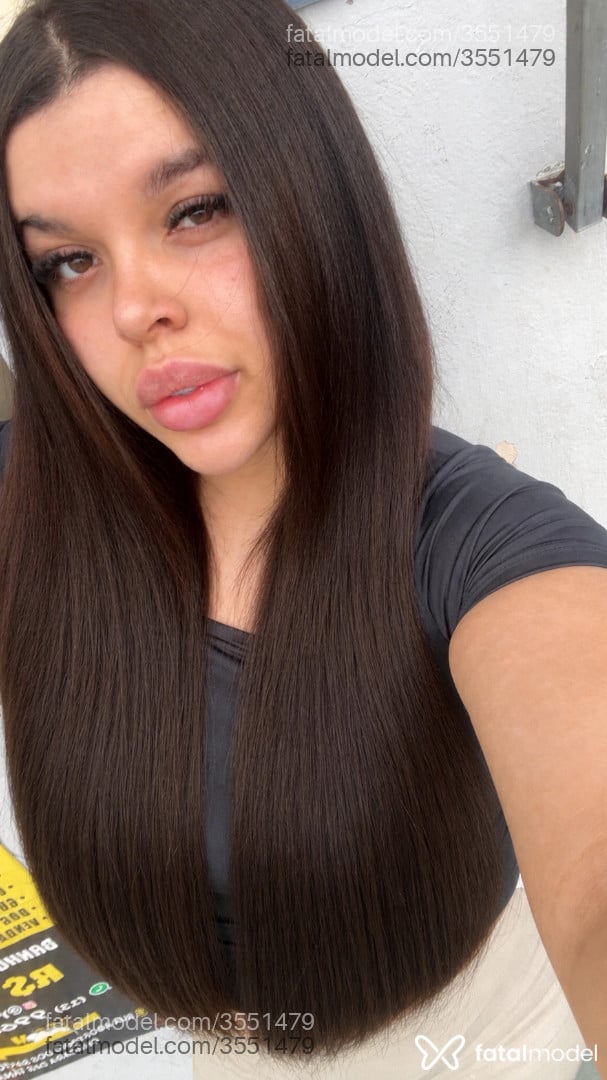 Acompanhante mulher morena (o) de olhos castanhos - Sofia Marques