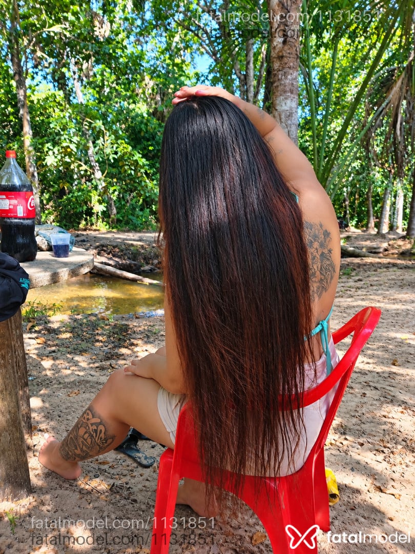 Acompanhante travesti ruiva (o) de olhos castanhos - Emilly