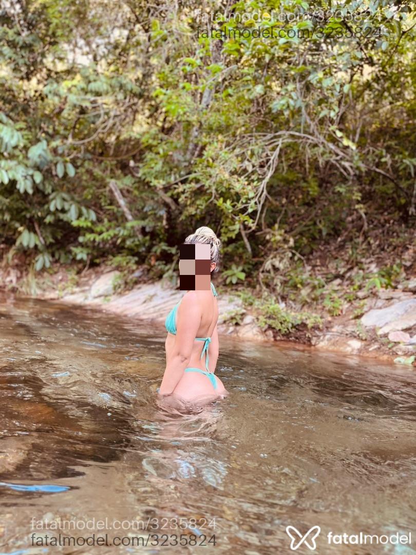 Acompanhante mulher loira (o) de olhos pretos - Bruna Ferraz