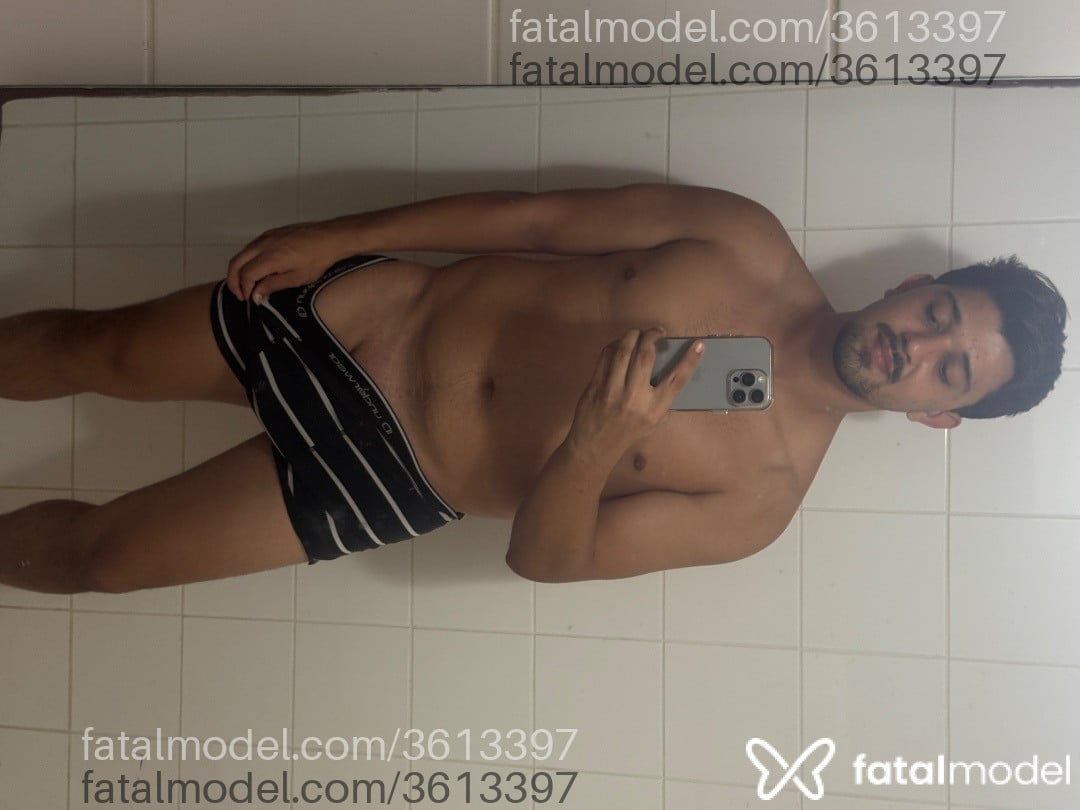 Acompanhante homem morena (o) de olhos castanhos - Lucas Fortinho