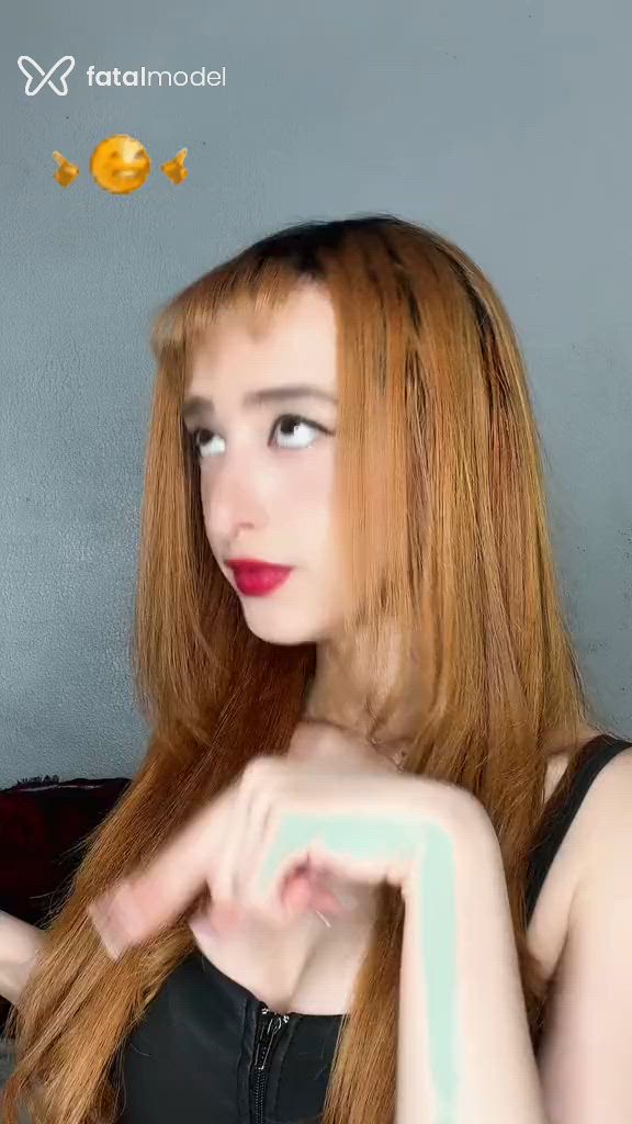 Acompanhante mulher ruiva (o) de olhos castanhos - Agata Acompanhante mulher ruiva (o) de olhos castanhos - Agata