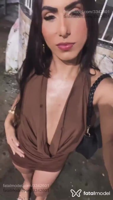 Acompanhante mulher trans morena (o) de olhos verdes em Fortaleza - Keffla