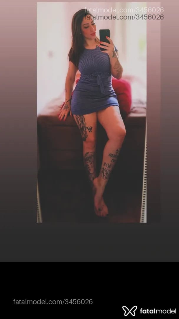 Acompanhante mulher com cabelo castanho de olhos pretos - Desiree