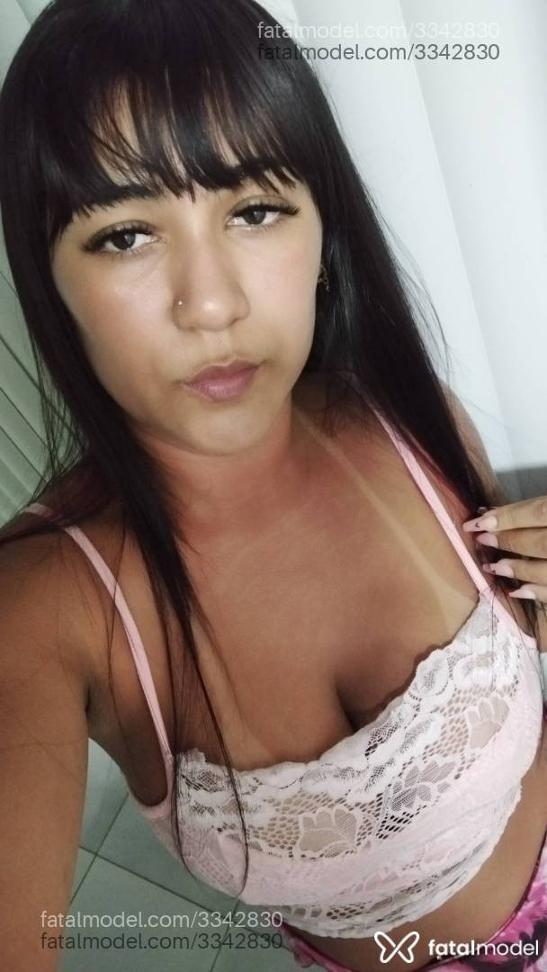 Acompanhante mulher morena (o) de olhos pretos em Virtual Acompanhante mulher morena (o) de olhos pretos em Virtual - Gabi Sottelier