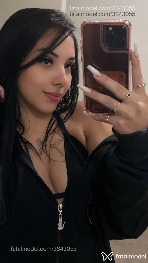 Acompanhante mulher morena (o) de olhos castanhos - Amanda Cristina
