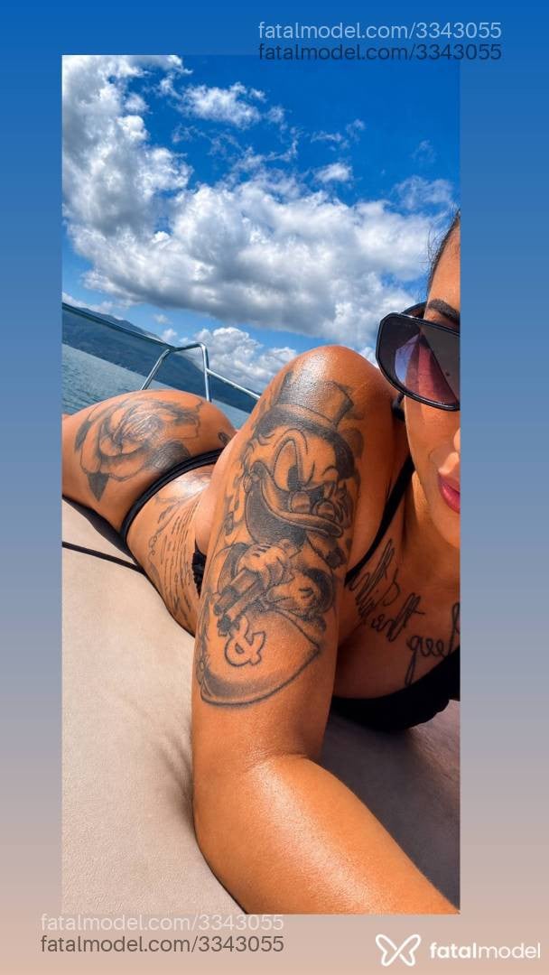 Acompanhante mulher morena (o) de olhos castanhos - Amanda Cristina
