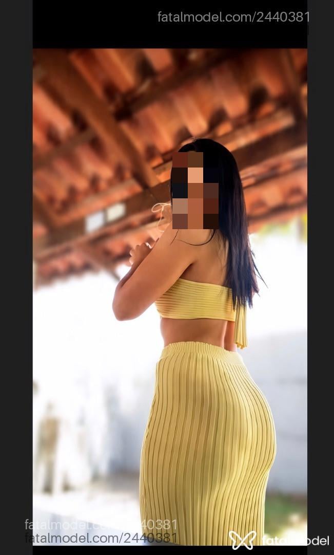 Acompanhante mulher morena (o) de olhos pretos - Jaque Alencar
