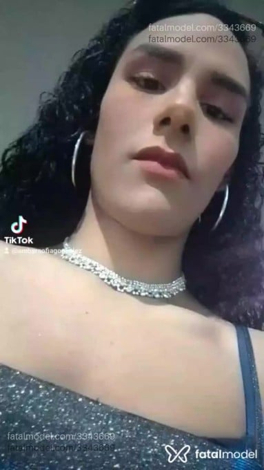 Acompanhante mulher trans morena (o) de olhos castanhos em Imbituba Acompanhante mulher trans morena (o) de olhos castanhos em Imbituba - Pretini