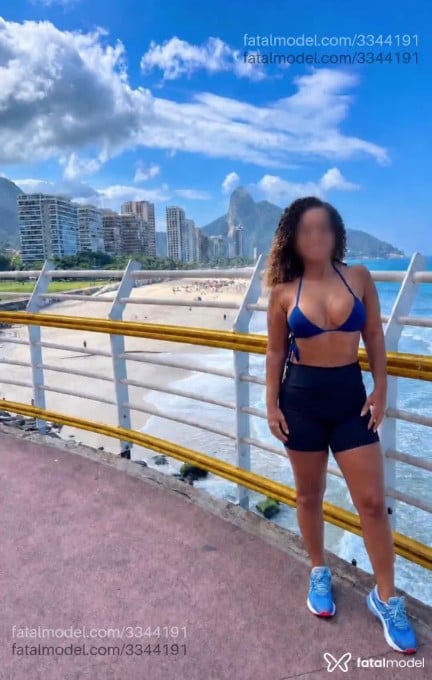 Acompanhante mulher morena (o) de olhos castanhos em Rio de Janeiro - Karol Prado