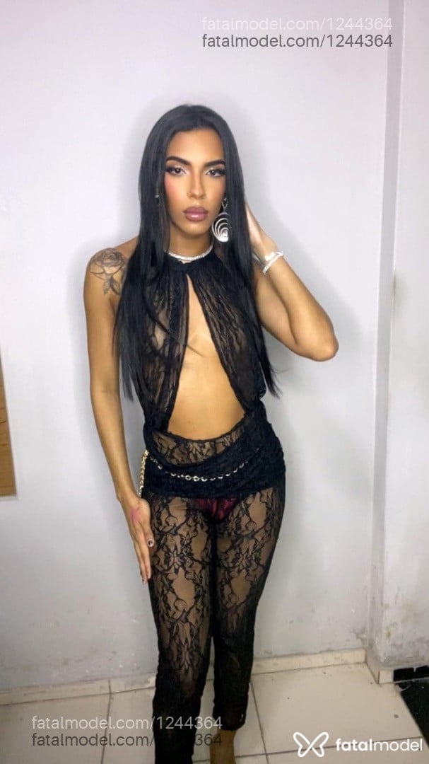 Acompanhante travesti morena (o) de olhos castanhos - Daynara