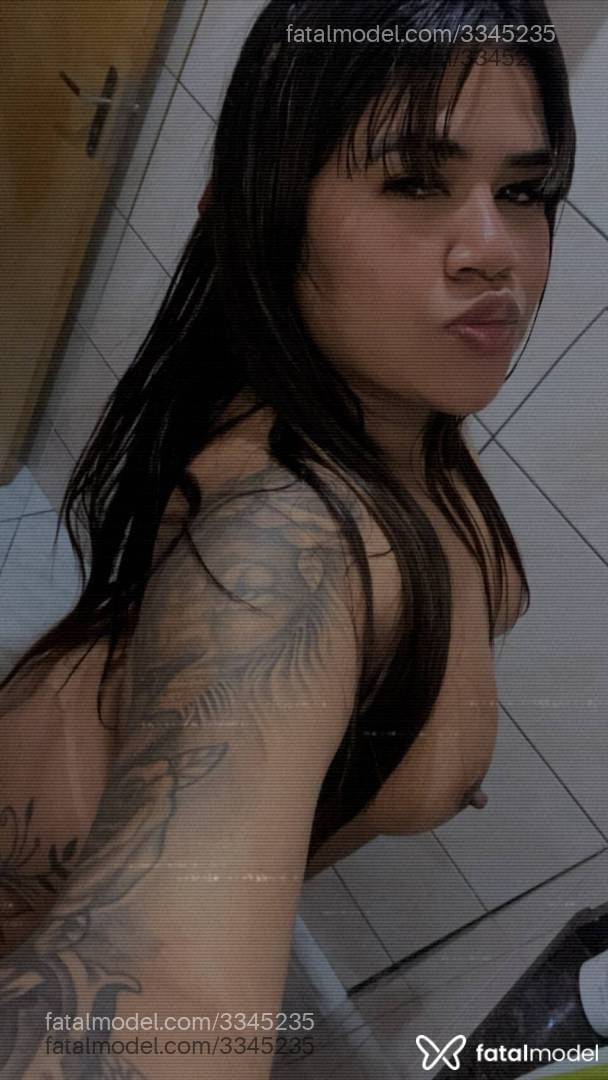 Acompanhante mulher morena (o) de olhos castanhos - Bruna