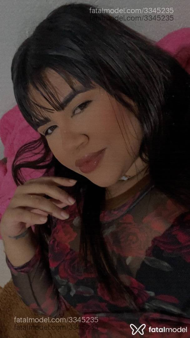 Acompanhante mulher morena (o) de olhos castanhos - Bruna