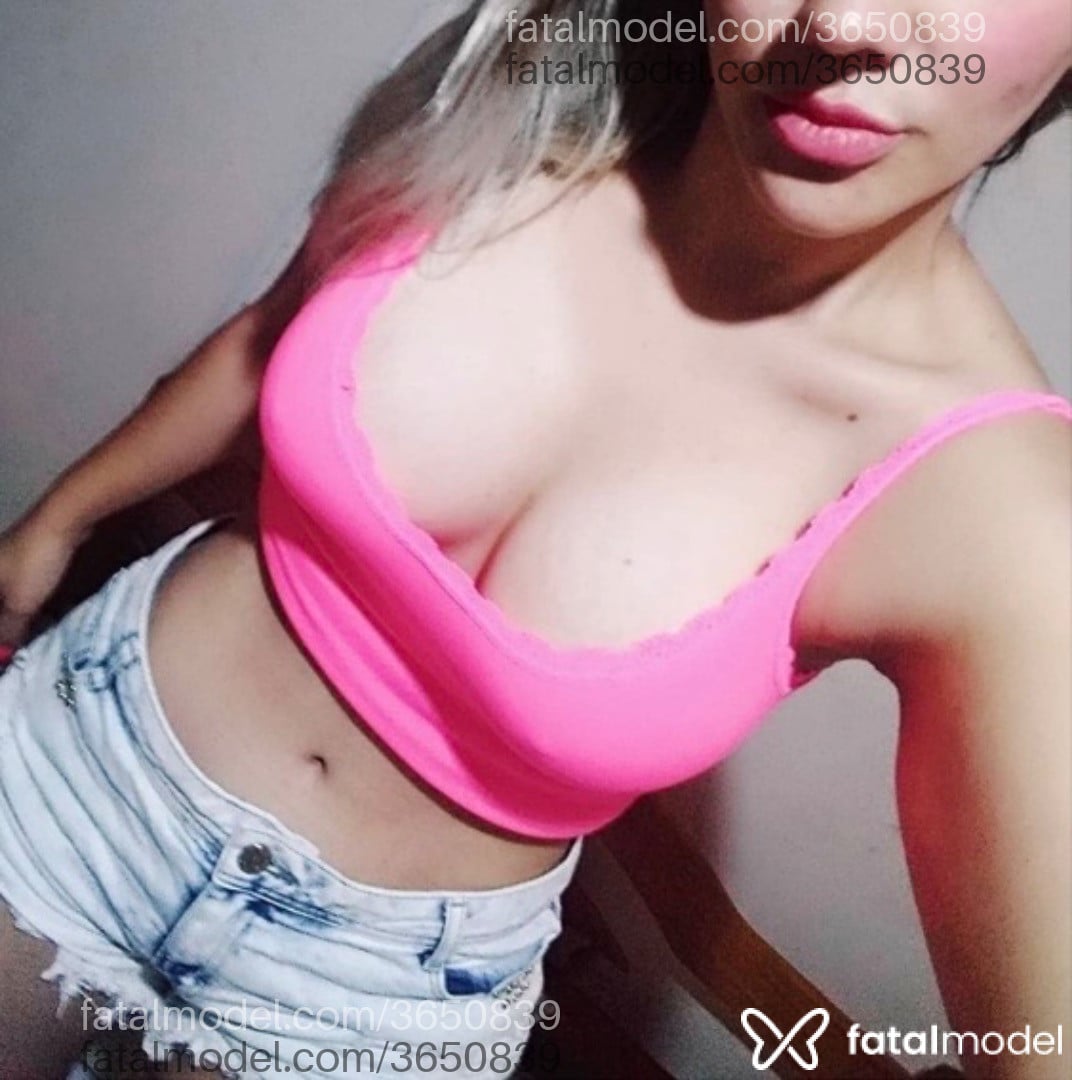 Acompanhante mulher loira (o) de olhos castanhos - Sofia Duarte