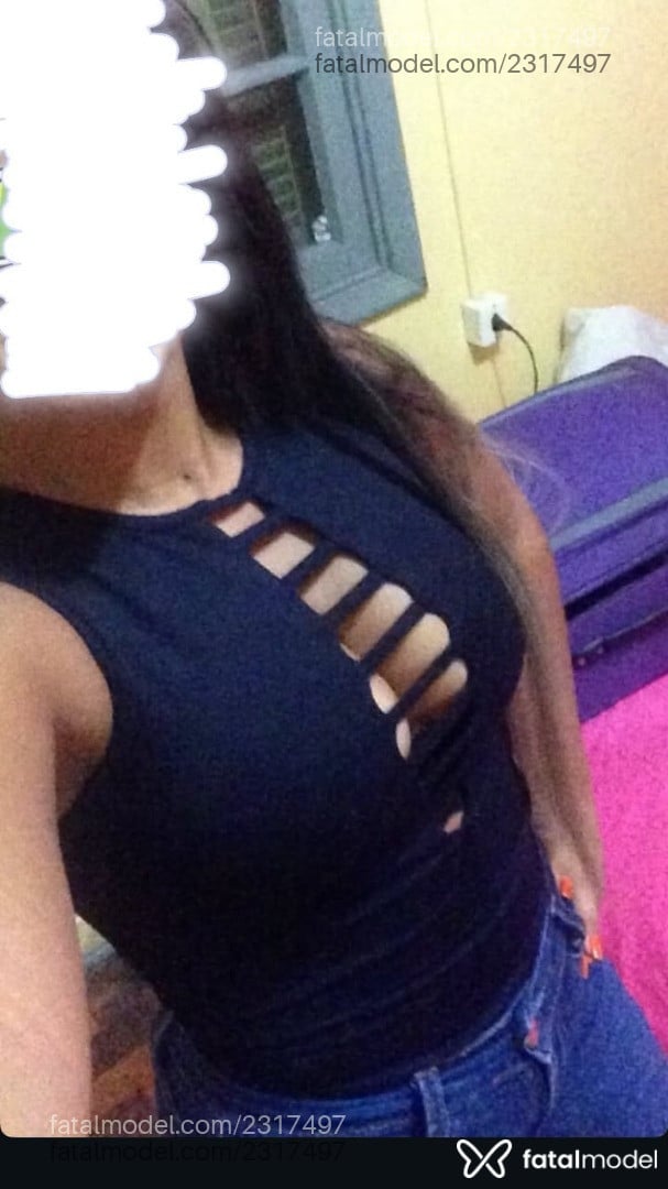 Acompanhante mulher morena (o) de olhos castanhos - Julia Duarte
