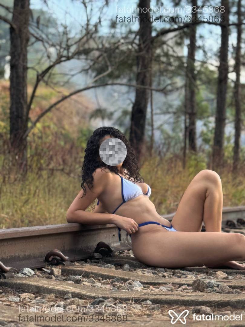 Acompanhante mulher morena (o) de olhos pretos em Belo Horizonte - Jade Magalhães