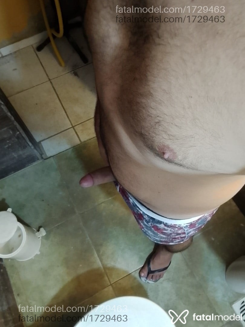 Acompanhante homem com cabelo castanho de olhos castanhos - Ralf