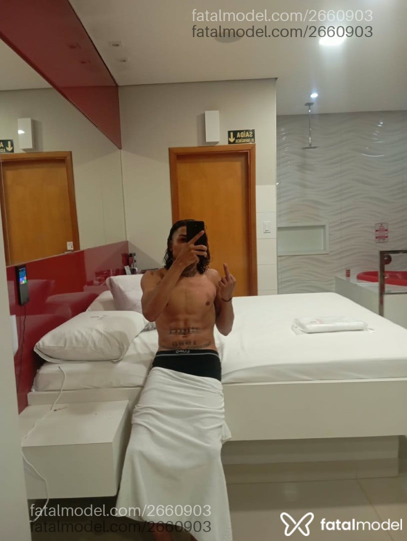 Acompanhante homem morena (o) de olhos pretos - Juninho Reis