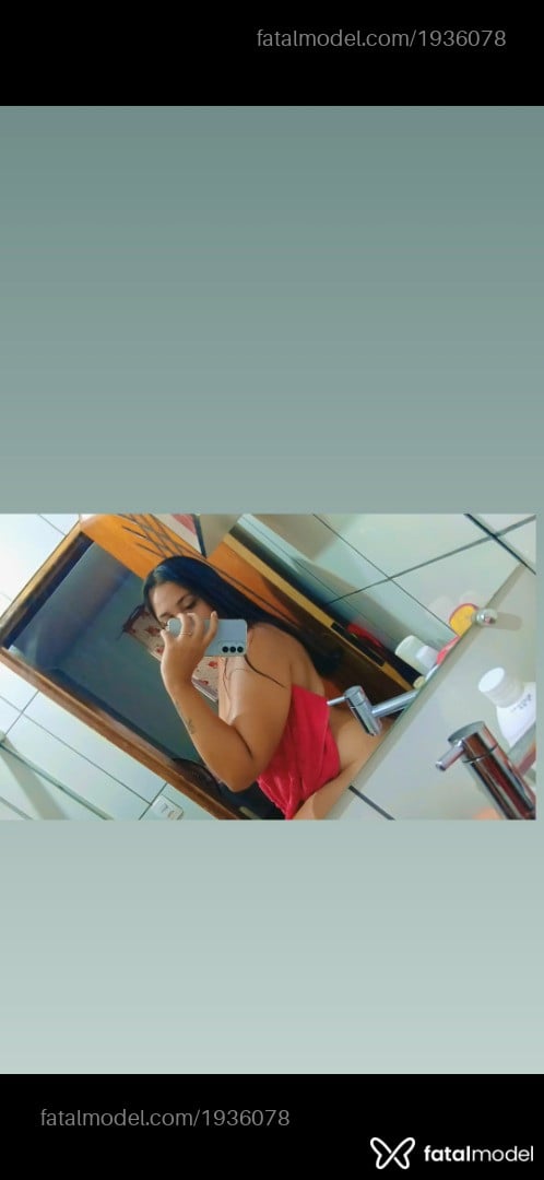 Acompanhante mulher com cabelo castanho de olhos castanhos - Any Alencar