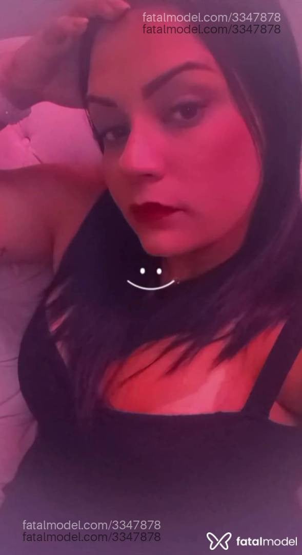 Acompanhante mulher morena (o) de olhos pretos - Sarah Cearense