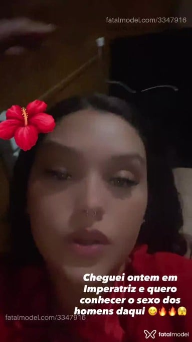 Acompanhante mulher com cabelo castanho de olhos pretos - Dudda