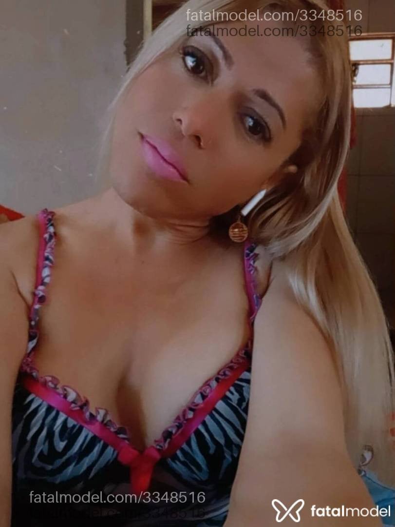 Acompanhante homem trans loira (o) de olhos castanhos - Bruna Prado