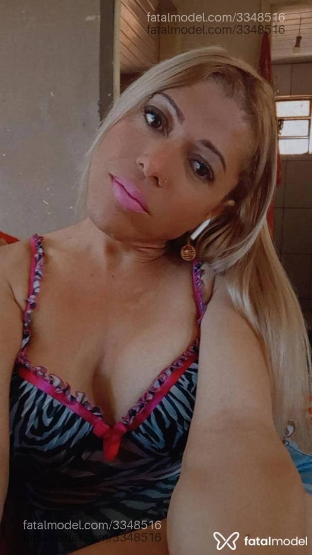 Acompanhante homem trans loira (o) de olhos castanhos em Jacarezinho - Bruna Prado