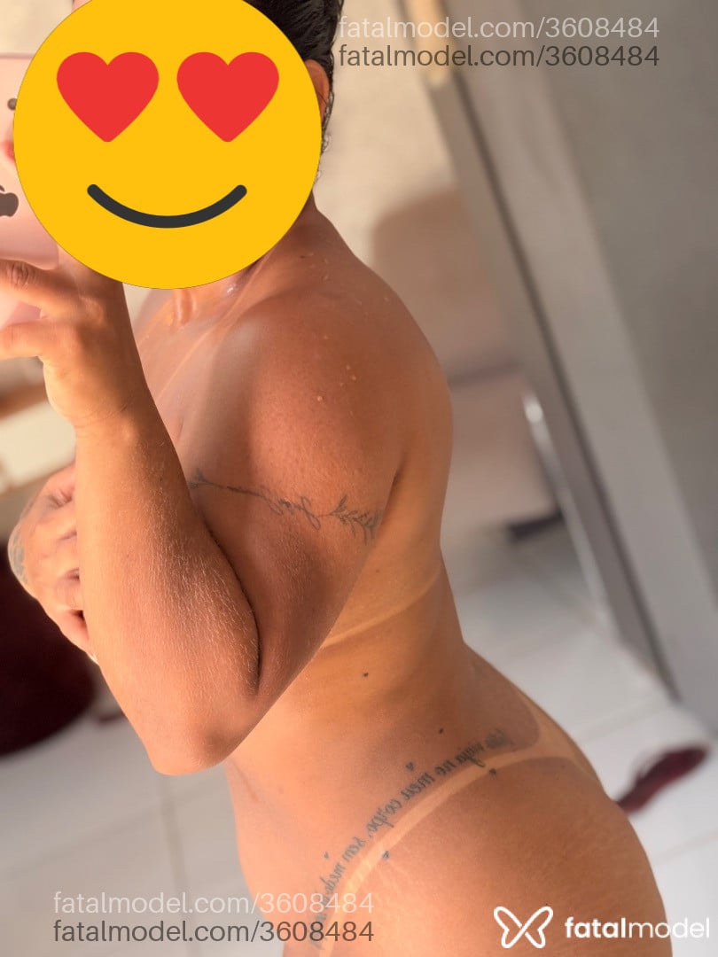 Acompanhante mulher morena (o) de olhos castanhos - Mariana