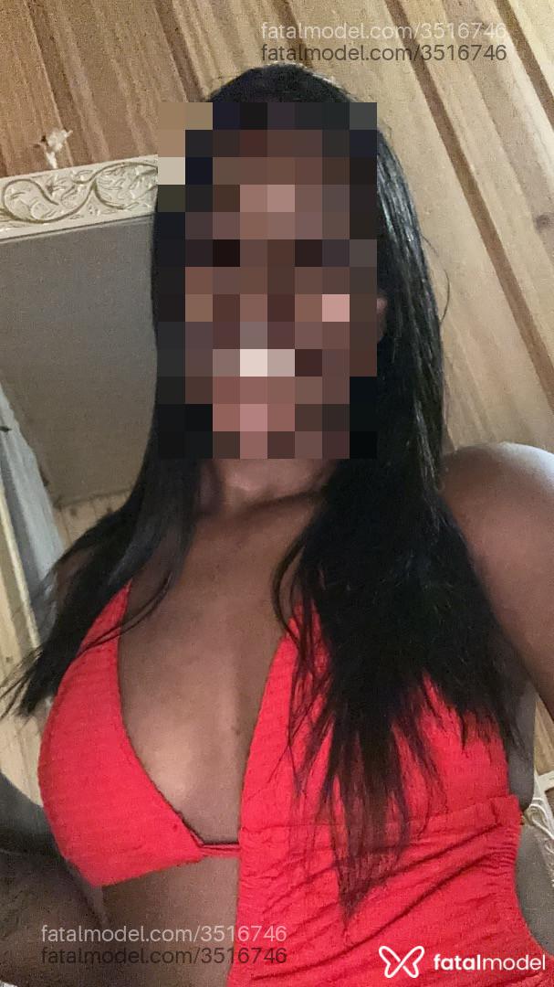 Acompanhante mulher morena (o) de olhos castanhos - Solzinha