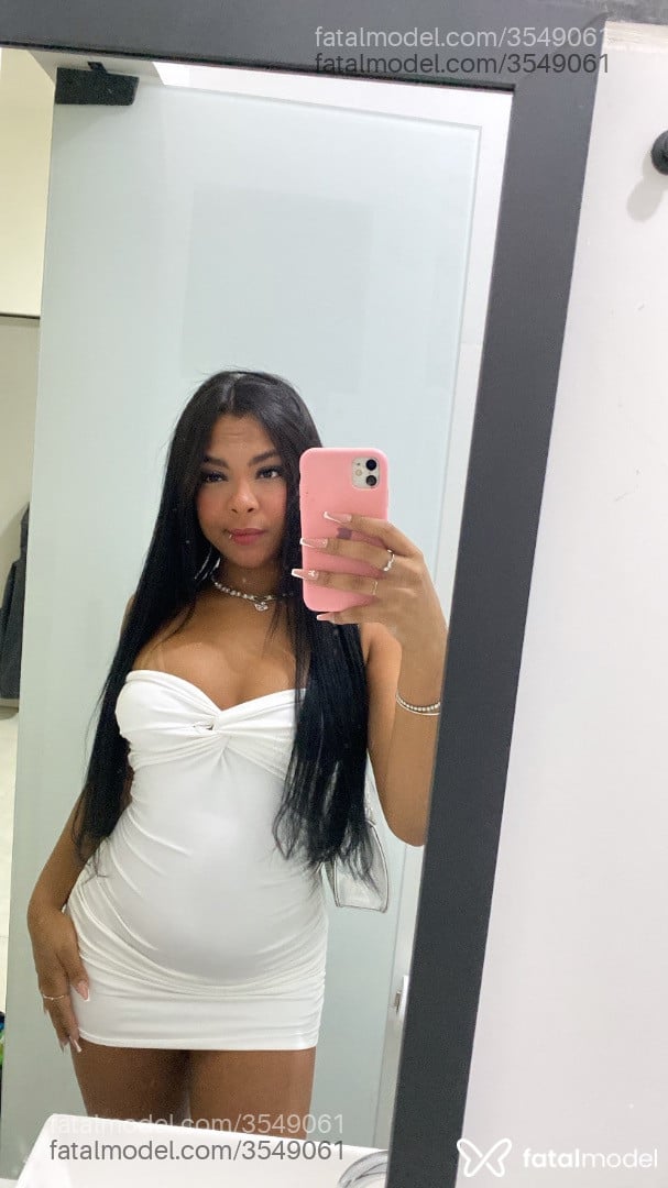 Acompanhante mulher morena (o) de olhos castanhos - Cecília