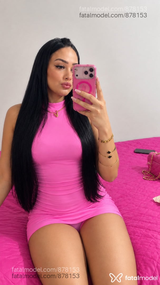 Acompanhante mulher trans morena (o) de olhos castanhos - Isa Santanna