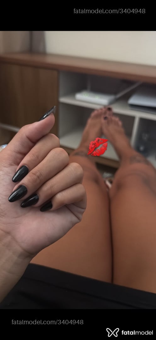 Acompanhante mulher com cabelo castanho de olhos castanhos - Luna