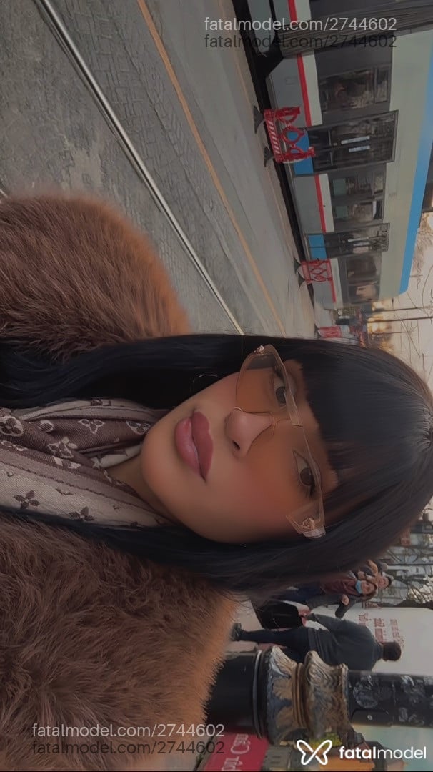 Acompanhante mulher trans morena (o) de olhos castanhos - Ninfah Nay
