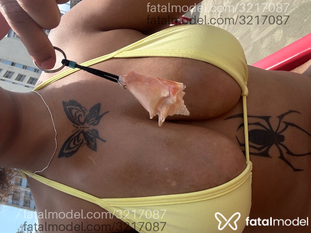 Acompanhante mulher com cabelo castanho de olhos castanhos - Isa Martinez