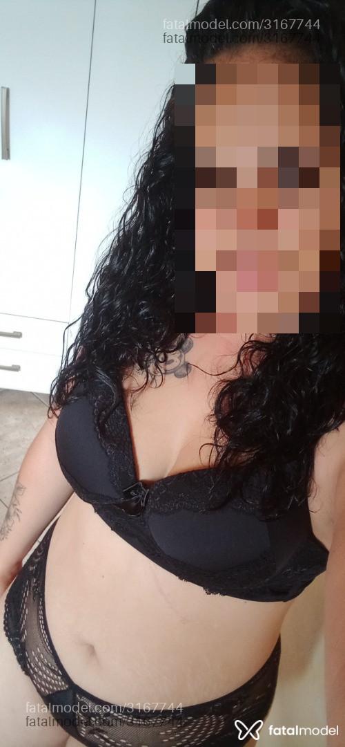 Acompanhante homem morena (o) de olhos castanhos - Minotauro