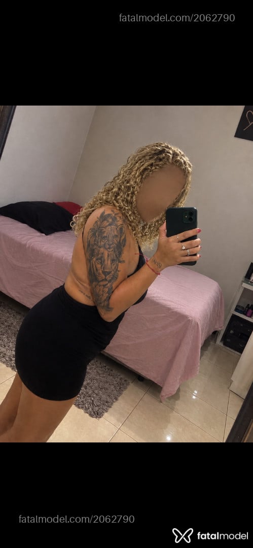 Acompanhante mulher morena (o) de olhos pretos - Anny