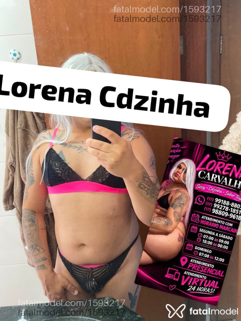 Acompanhante mulher trans ruiva (o) de olhos castanhos - Lorena Karvalho