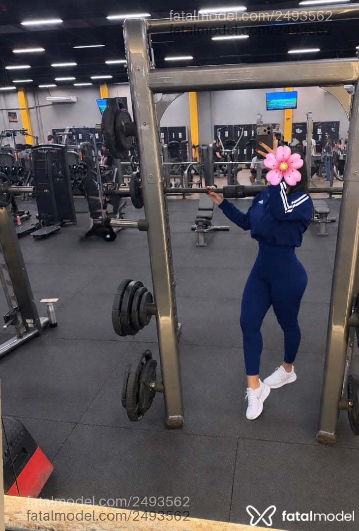 Acompanhante mulher morena (o) de olhos pretos - Bianca Macêdo