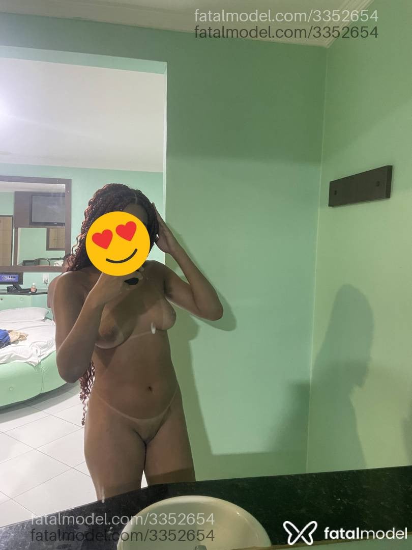 Acompanhante mulher ruiva (o) de olhos castanhos - Yasmin Acompanhante mulher ruiva (o) de olhos castanhos - Yasmin