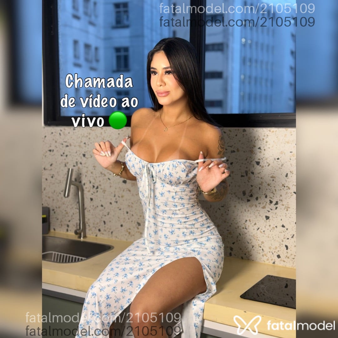 Acompanhante mulher morena (o) de olhos castanhos - Danni