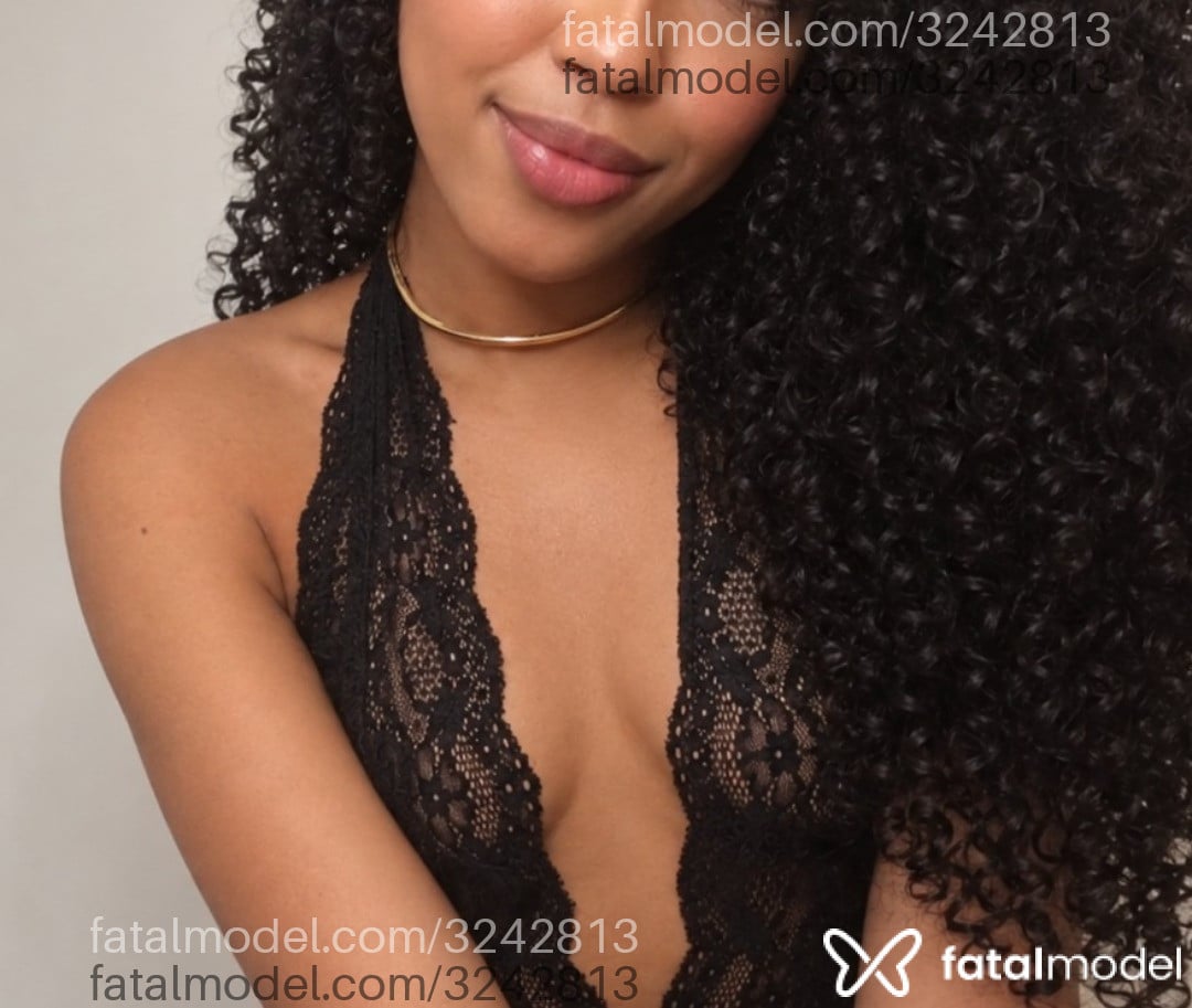 Acompanhante mulher morena (o) de olhos castanhos - Sweet Angel