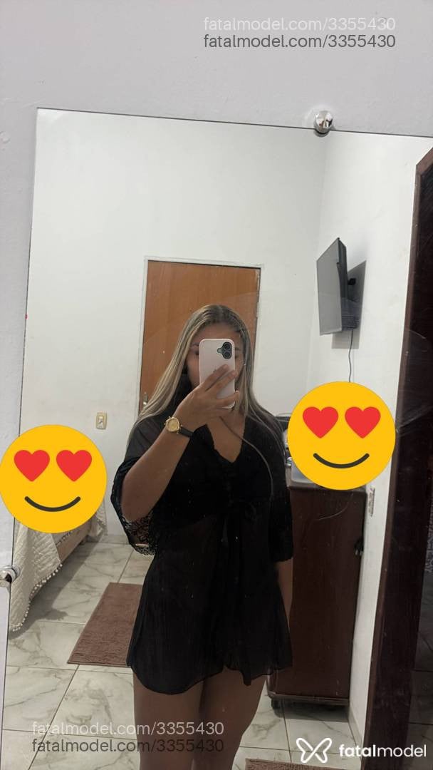 Acompanhante mulher loira (o) de olhos castanhos - Bruna Lopes