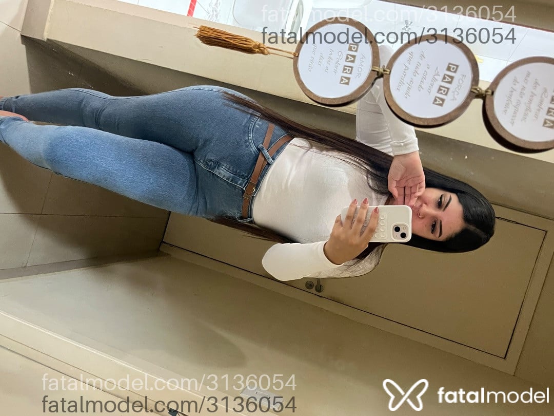 Acompanhante mulher morena (o) de olhos castanhos - Jadeh