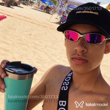Acompanhante homem morena (o) de olhos castanhos - Jackson