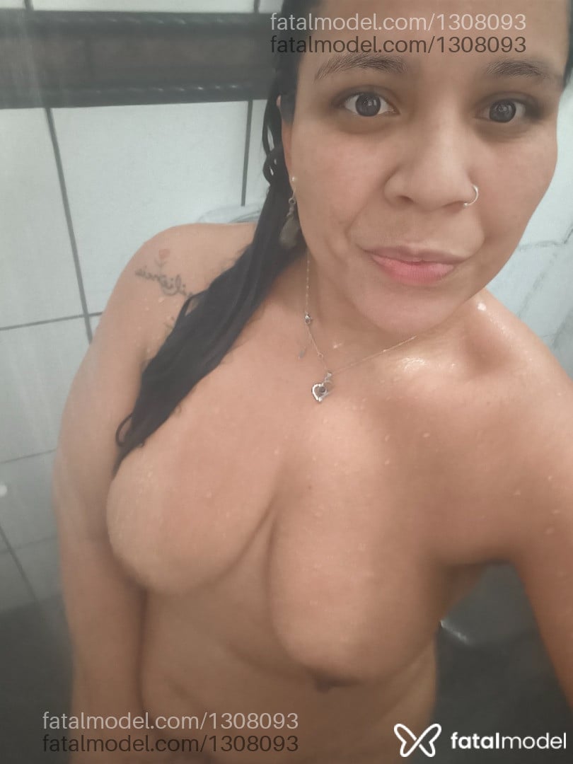 Acompanhante mulher com cabelo castanho de olhos castanhos - Melissa Mendes