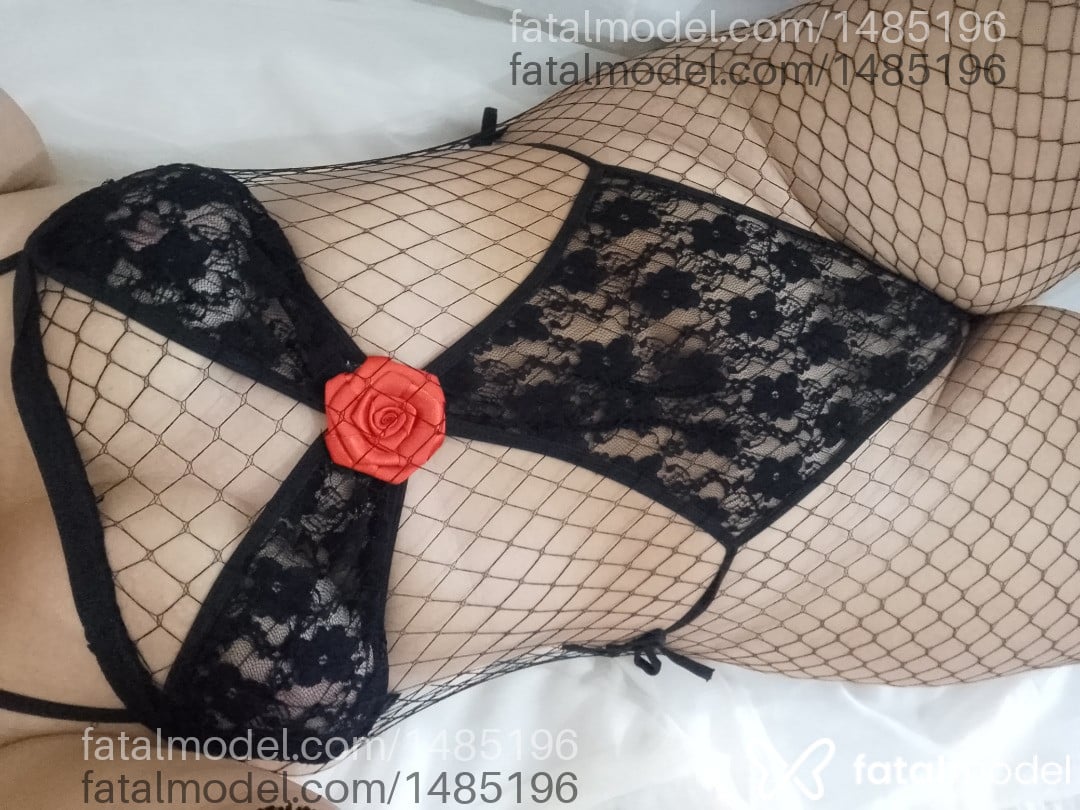 Acompanhante mulher com cabelo castanho de olhos castanhos - GostosaVir tual