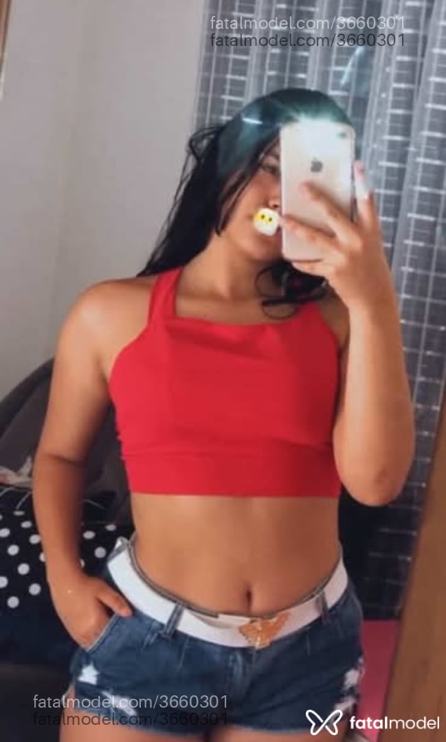 Acompanhante mulher com cabelo castanho de olhos castanhos - Kauany Acompanhante mulher com cabelo castanho de olhos castanhos - Kauany