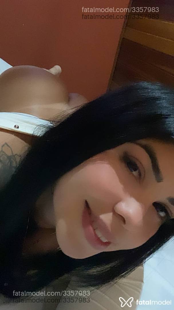 Acompanhante mulher morena (o) de olhos pretos - Rafaela