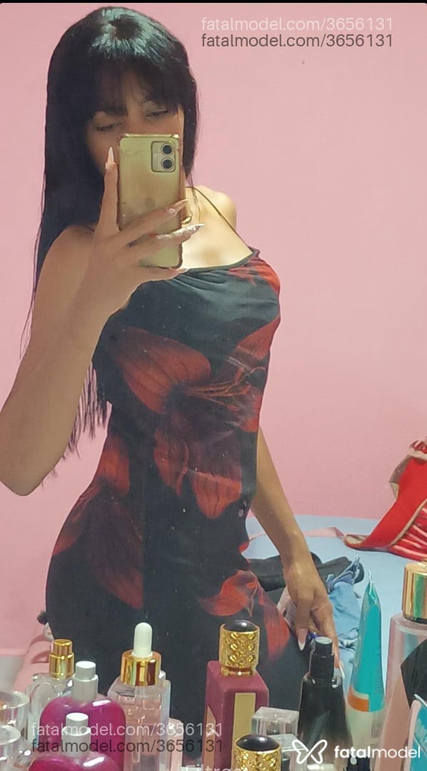 Acompanhante mulher morena (o) de olhos castanhos - Brendaíndia