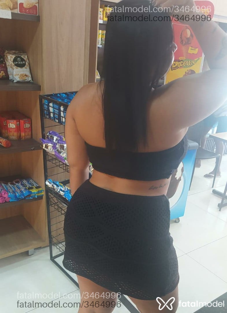 Acompanhante mulher morena (o) de olhos pretos - Renata Costa